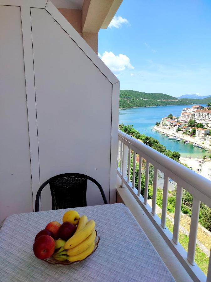 Apartments And Rooms Breeze Neum Exteriör bild