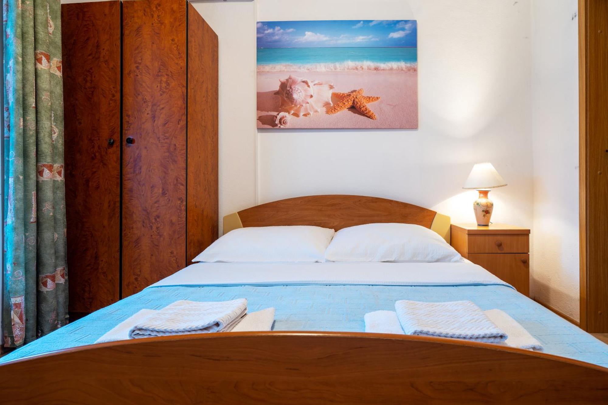 Apartments And Rooms Breeze Neum Rum bild